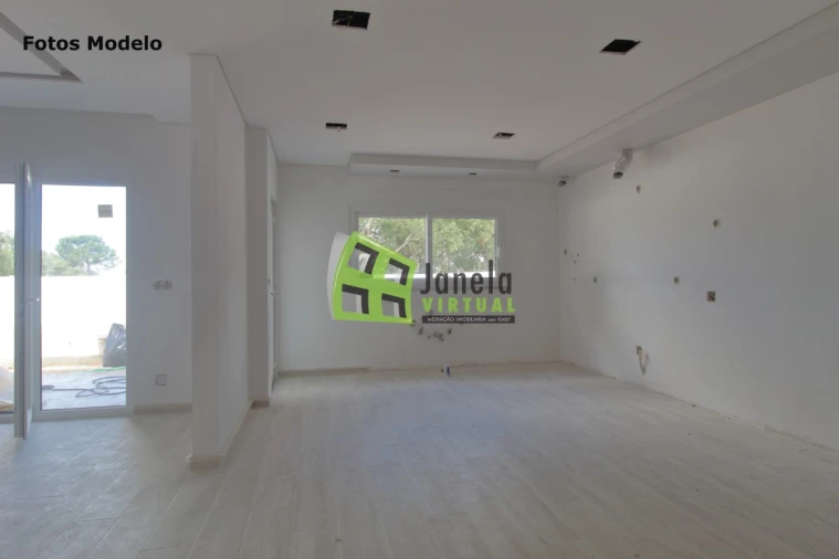 Moradia T3 para Venda em Azeitão (São Lourenço e São Simão) Foto 4