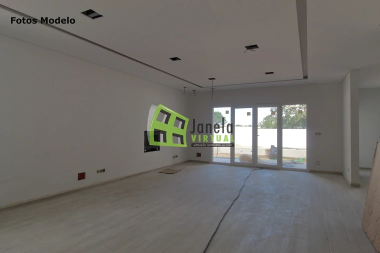 Moradia T3 para Venda em Azeitão (São Lourenço e São Simão) Foto 5