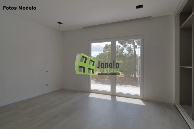 Moradia T3 para Venda em Azeitão (São Lourenço e São Simão) Foto 10