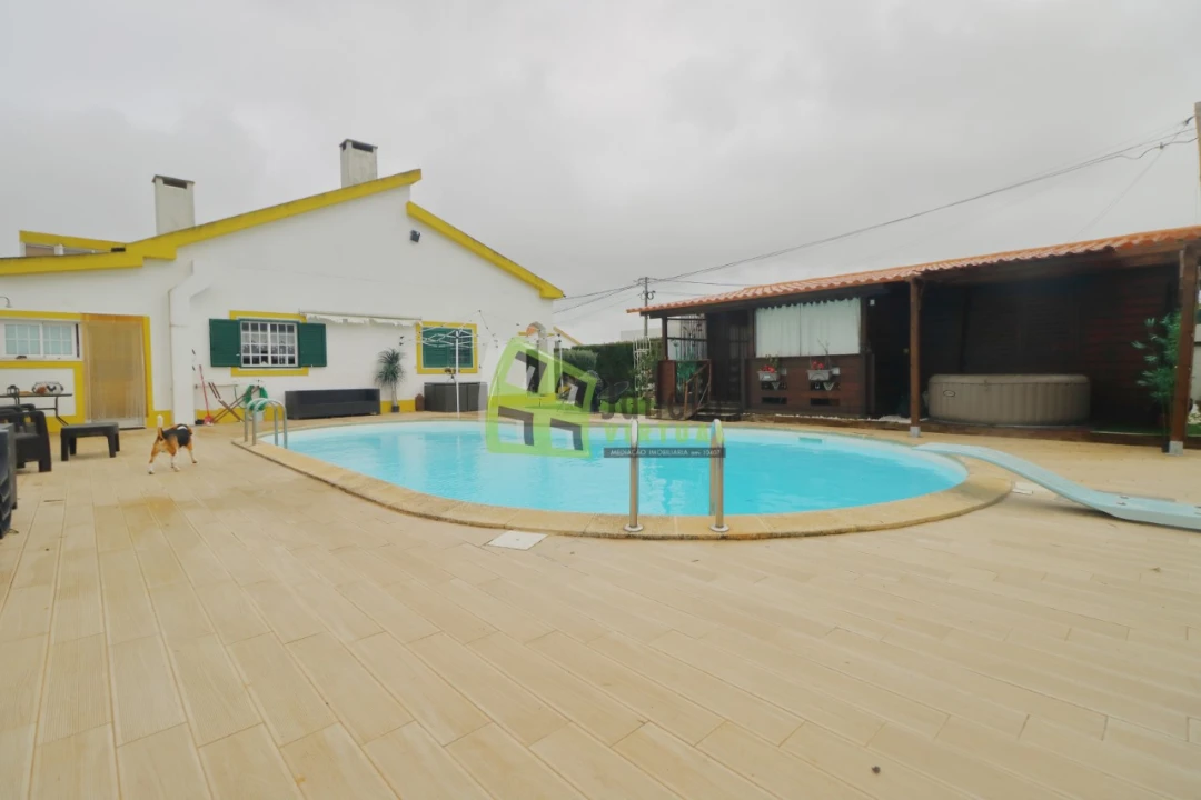 Moradia T3 para Venda em Azeitão (São Lourenço e São Simão) Foto 1