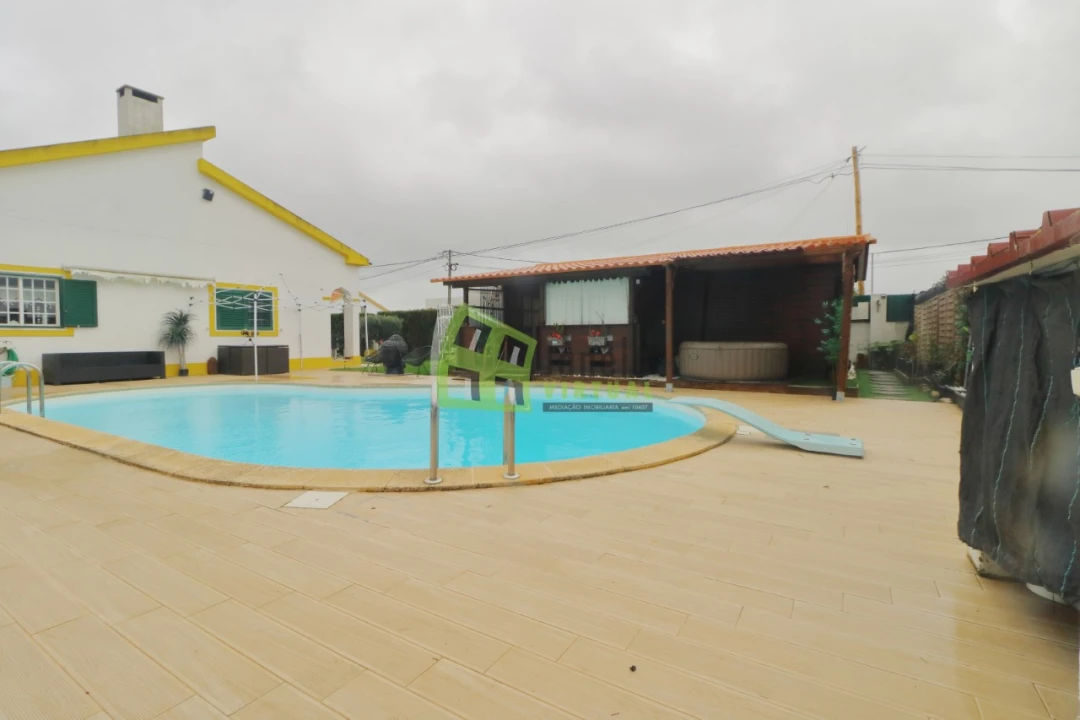 Moradia T3 para Venda em Azeitão (São Lourenço e São Simão) Foto 18