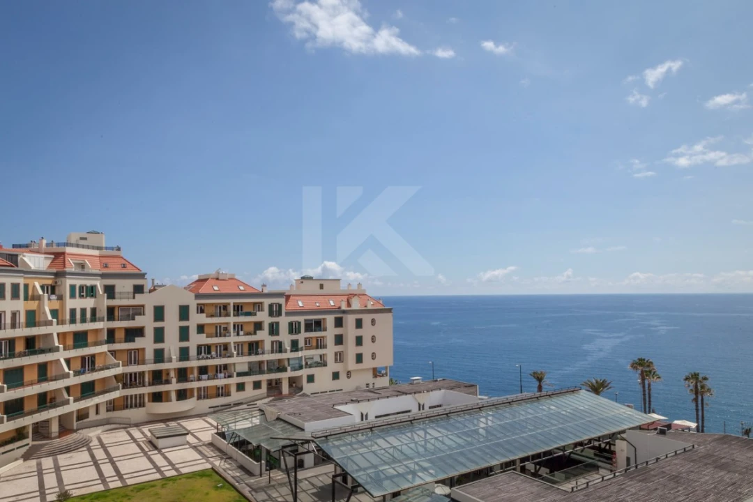 Apartamento T3 para Arrendamento em São Martinho Foto 23