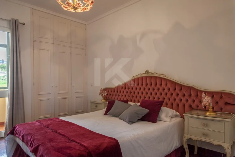 Apartamento T3 para Arrendamento em São Martinho Foto 16