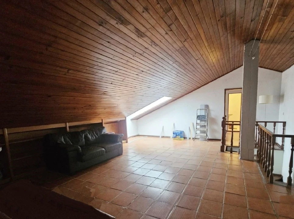 Apartamento T4 para Venda em Aradas Foto 18