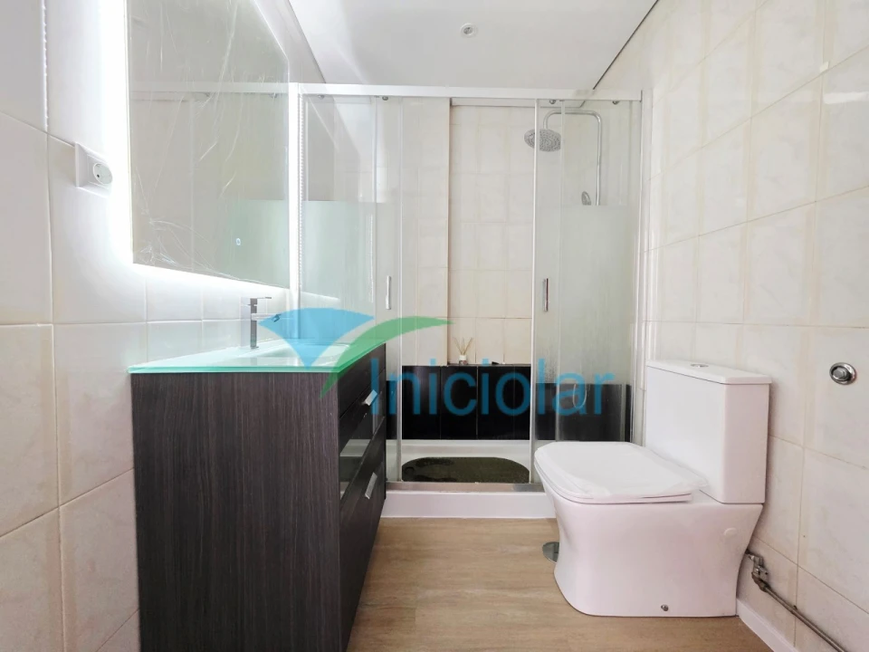 Apartamento T2 para Venda em Baguim do Monte (Rio Tinto) Foto 8