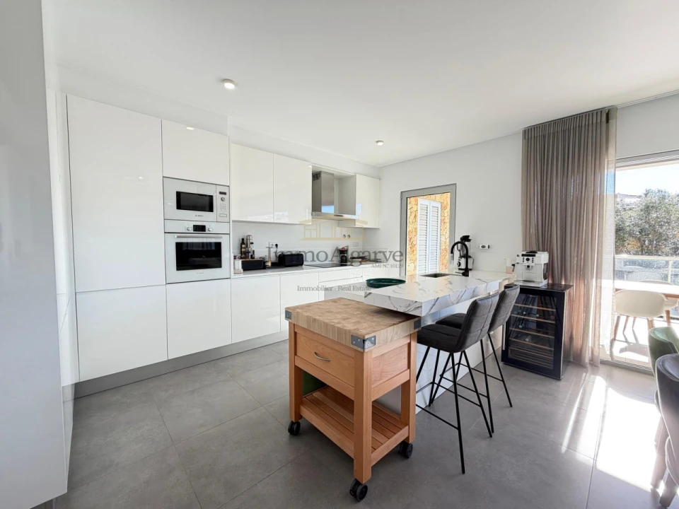 Apartamento T3 para Venda em Albufeira e Olhos de Água Foto 9