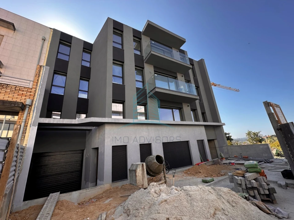 Apartamento T2 para Venda em Ermesinde Foto 1