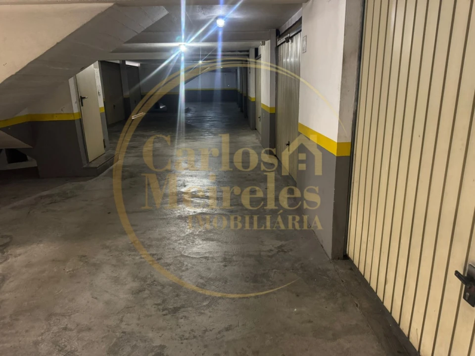 Garagem para Venda em Real, Dume e Semelhe Foto 12