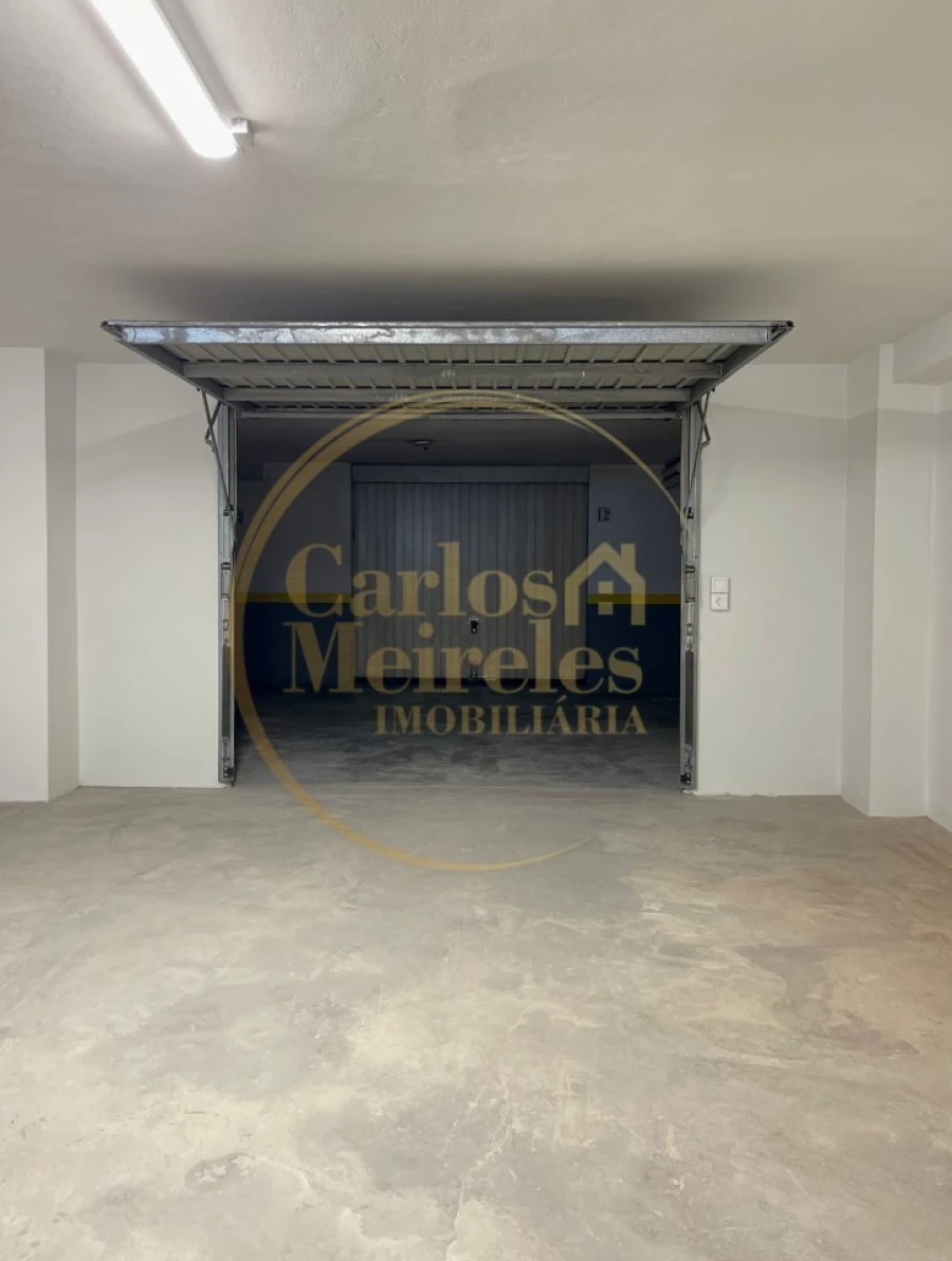 Garagem para Venda em Real, Dume e Semelhe Foto 5