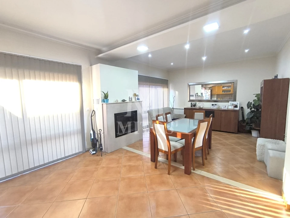 Moradia T3 para Venda em Barroselas e Carvoeiro Foto 7