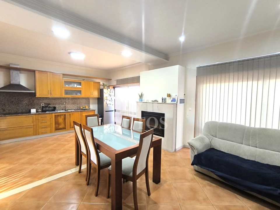 Moradia T3 para Venda em Barroselas e Carvoeiro Foto 8