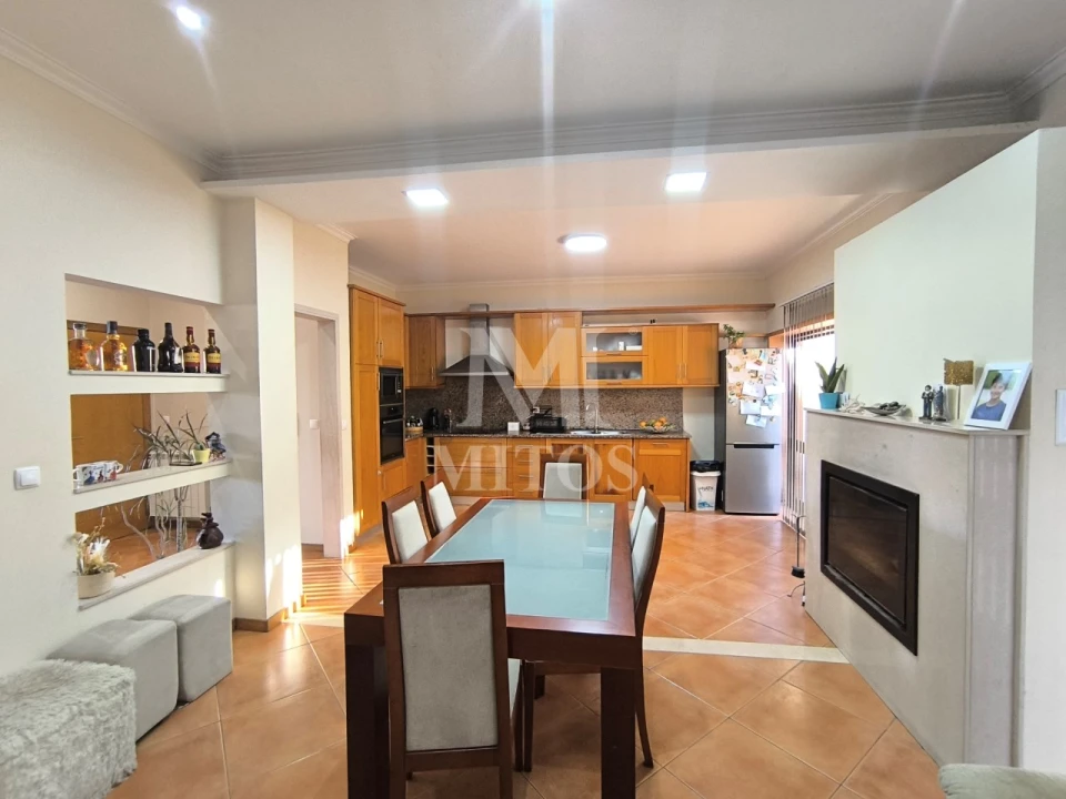 Moradia T3 para Venda em Barroselas e Carvoeiro Foto 9