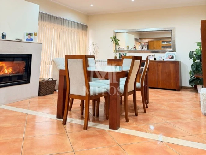 Moradia T3 para Venda em Barroselas e Carvoeiro Foto 8