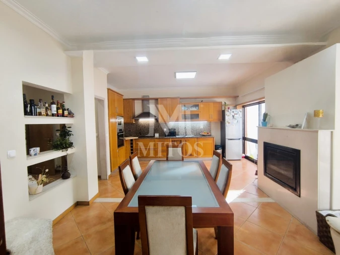 Moradia T3 para Venda em Barroselas e Carvoeiro Foto 4