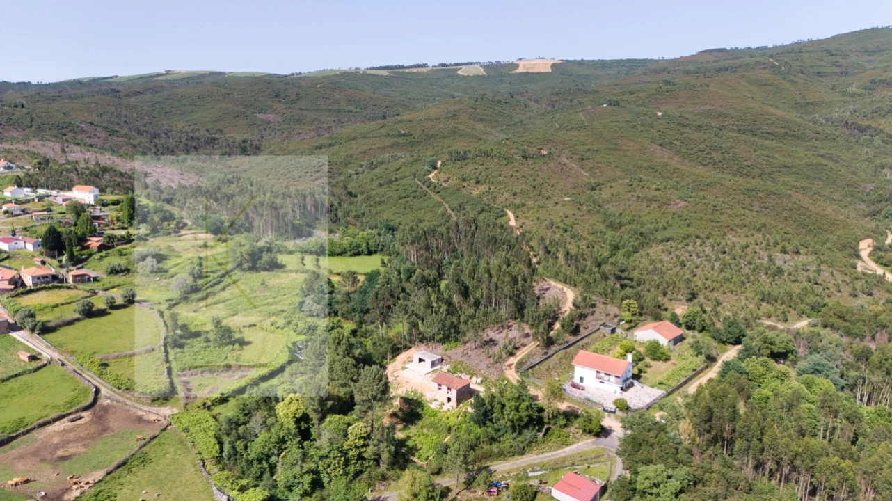 Moradia T3 para Venda em Cabração e Moreira do Lima Foto 32