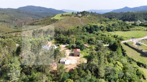 Moradia T3 para Venda em Cabração e Moreira do Lima