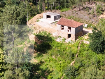 Moradia T3 para Venda em Cabração e Moreira do Lima
