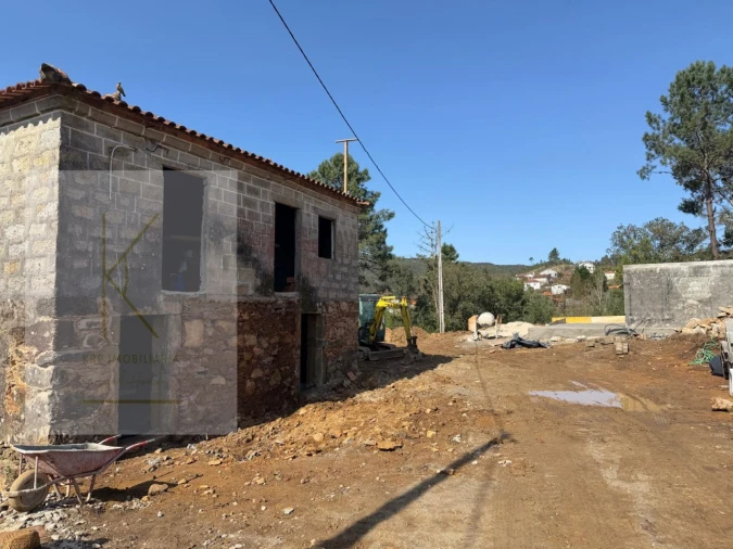 Moradia T2 para Venda em Cabração e Moreira do Lima Foto 2