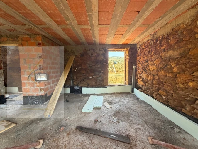 Moradia T2 para Venda em Cabração e Moreira do Lima Foto 11