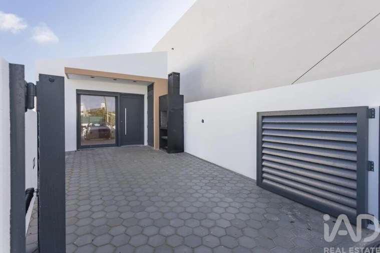 Moradia T2 para Venda em A dos Cunhados e Maceira Foto 23