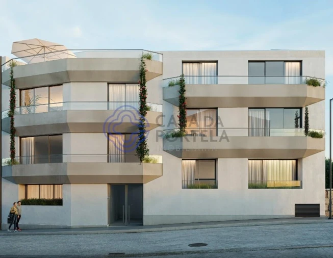 Apartamento T2 para Venda em Lordelo do Ouro e Massarelos Foto 1