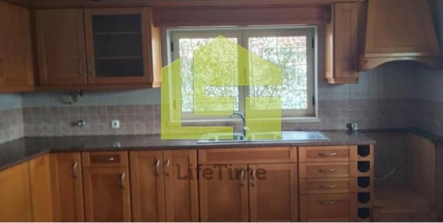 Moradia T3 para Venda em Seiça Foto 3