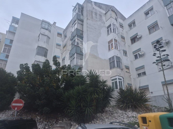 Apartamento T2 para Venda em Póvoa de Santo Adrião e Olival Basto Foto 6