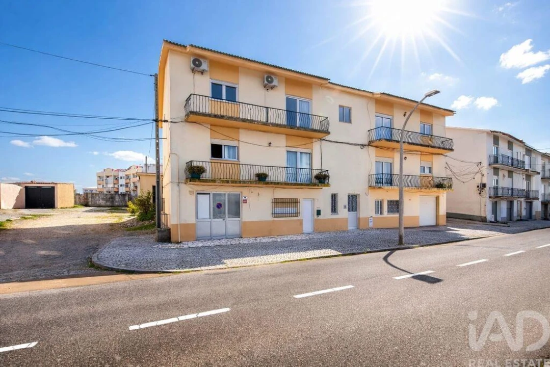 Apartamento T3 para Venda em Marinha Grande Foto 34