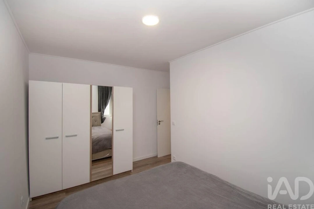 Apartamento T3 para Venda em Marinha Grande Foto 30