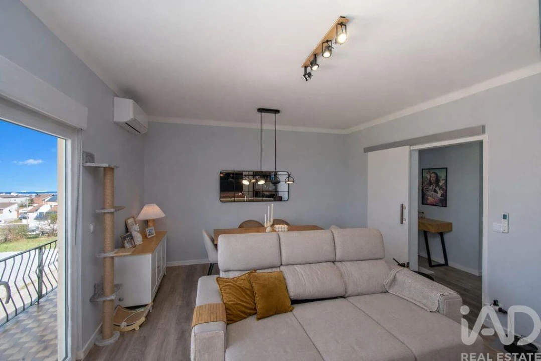 Apartamento T3 para Venda em Marinha Grande Foto 7