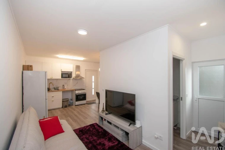 Apartamento T3 para Venda em Marinha Grande Foto 25