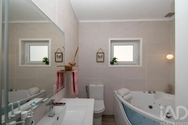 Apartamento T3 para Venda em Marinha Grande Foto 12