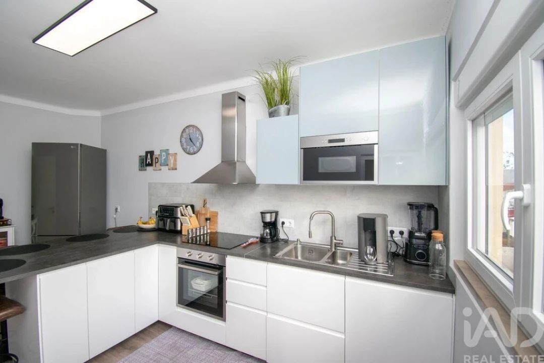 Apartamento T3 para Venda em Marinha Grande Foto 2