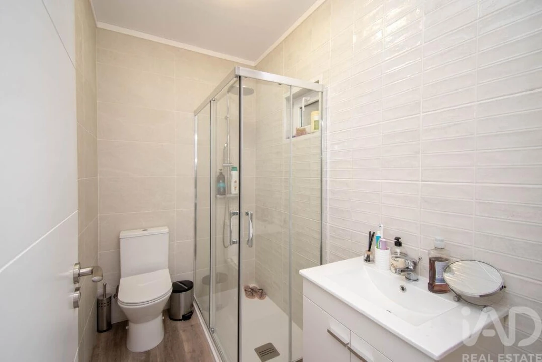 Apartamento T3 para Venda em Marinha Grande Foto 31