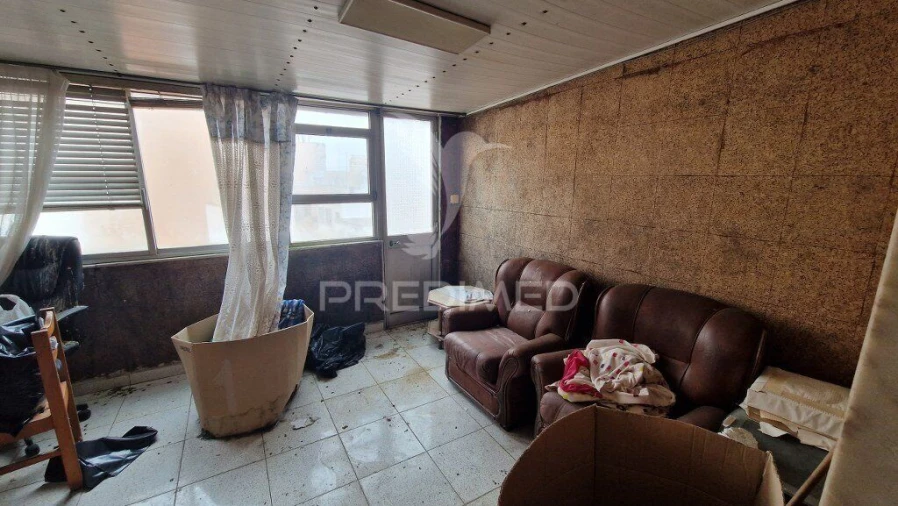 Apartamento T2 para Venda em Vila Franca de Xira Foto 2