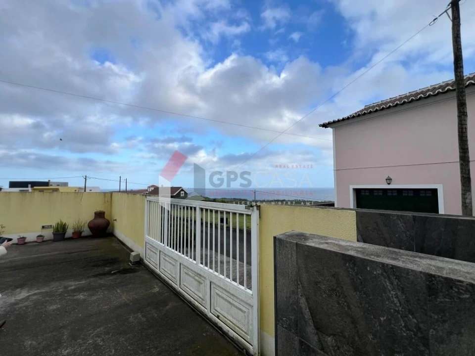 Moradia T3 para Venda em Cabo da Praia Foto 33