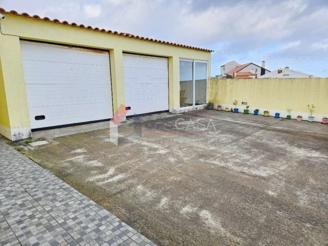 Moradia T3 para Venda em Cabo da Praia Foto 26