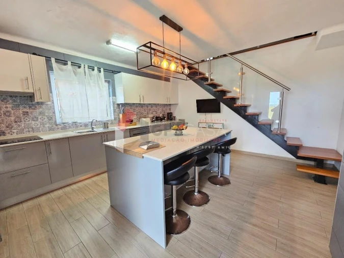 Moradia T3 para Venda em Cabo da Praia Foto 15