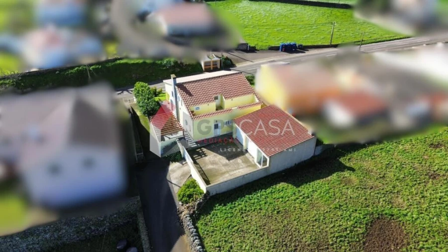 Moradia T3 para Venda em Cabo da Praia Foto 34