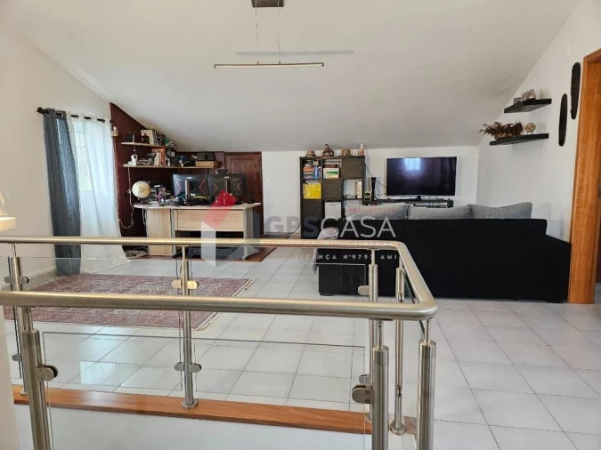 Moradia T3 para Venda em Cabo da Praia Foto 16