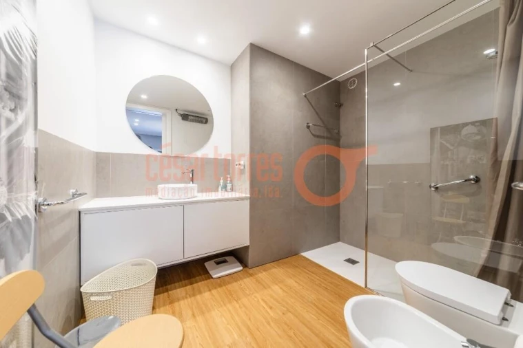 Apartamento T3 para Venda em Gulpilhares e Valadares Foto 9