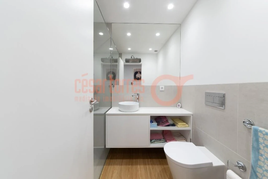 Apartamento T3 para Venda em Gulpilhares e Valadares Foto 10