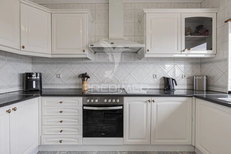 Moradia T8 para Venda em Corroios Foto 10