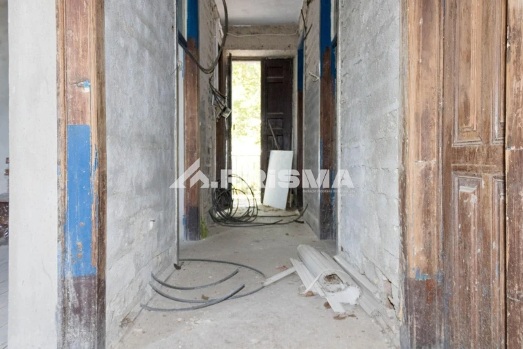 Moradia T5 para Venda em Louriçal do Campo Foto 6