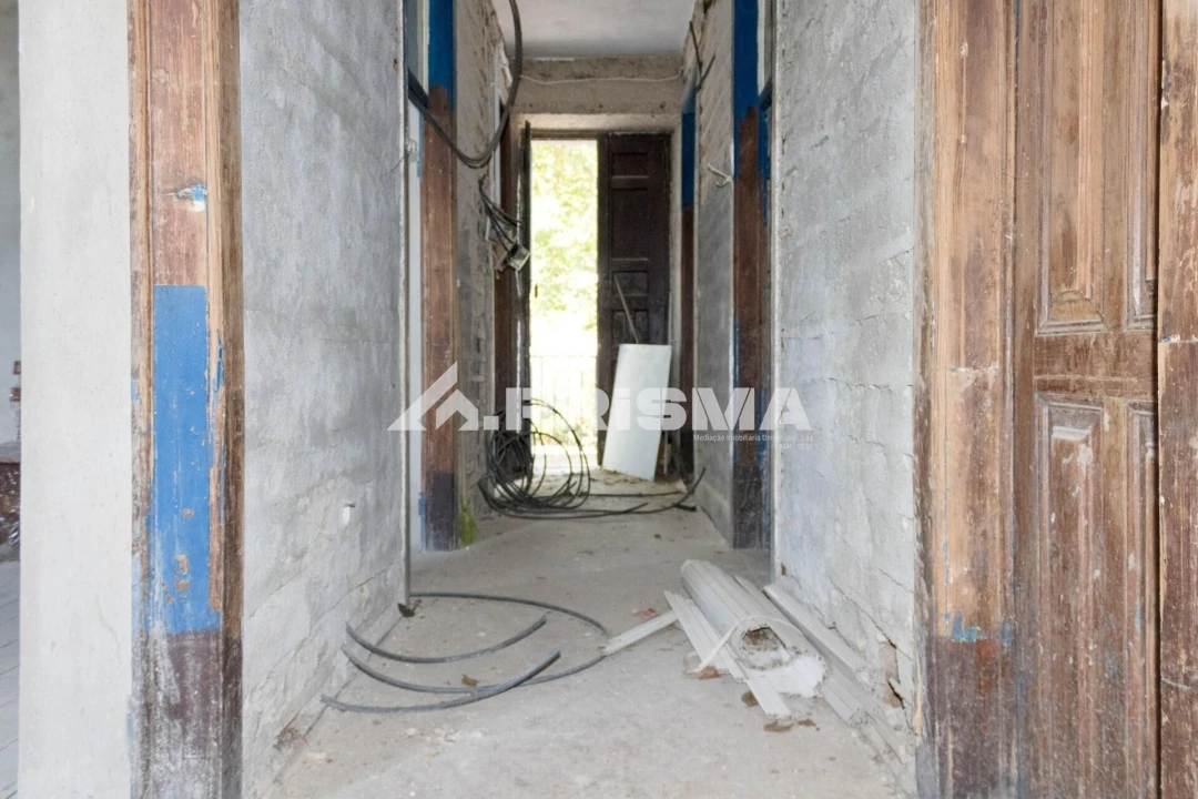 Moradia T5 para Venda em Louriçal do Campo Foto 6