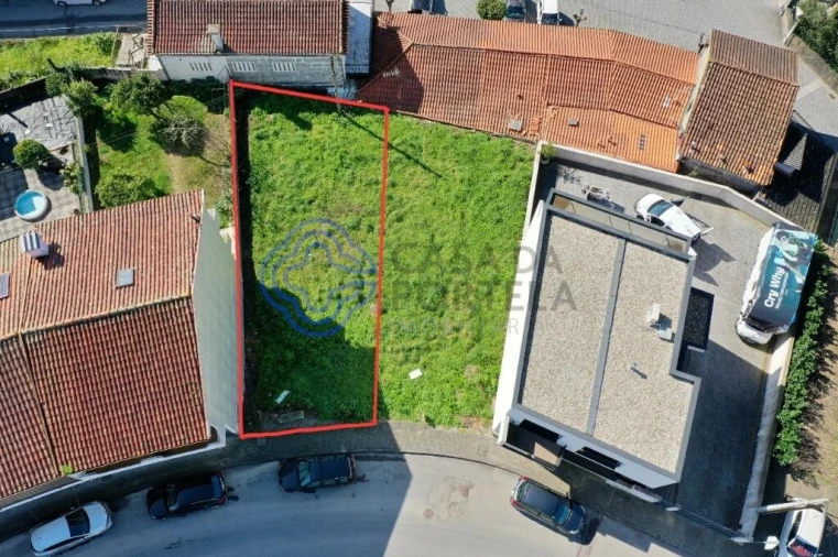 Moradia T3 para Venda em Fermentões Foto 8