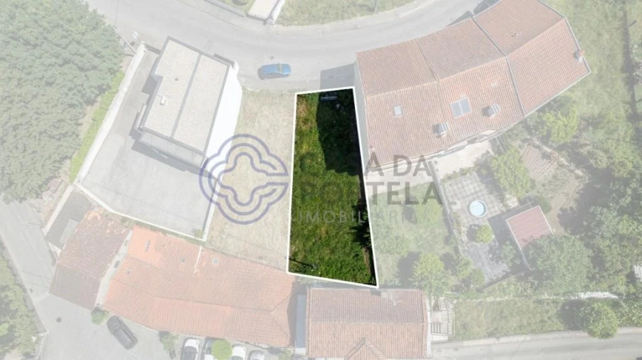 Moradia T3 para Venda em Fermentões Foto 8