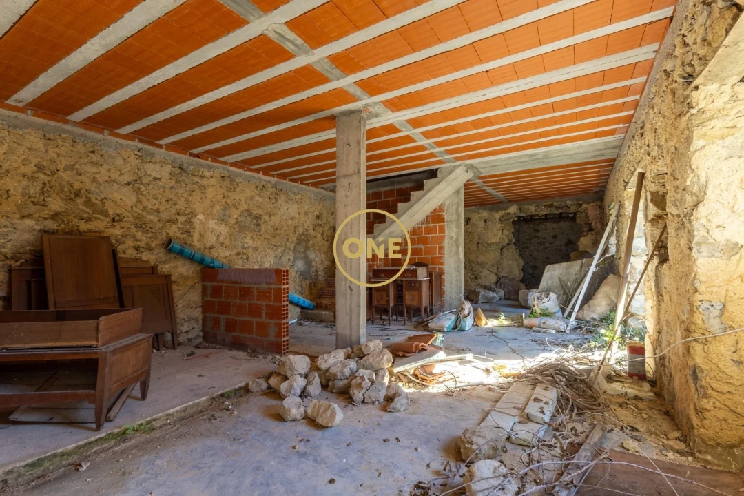 Moradia T4 para Venda em Sapataria Foto 9