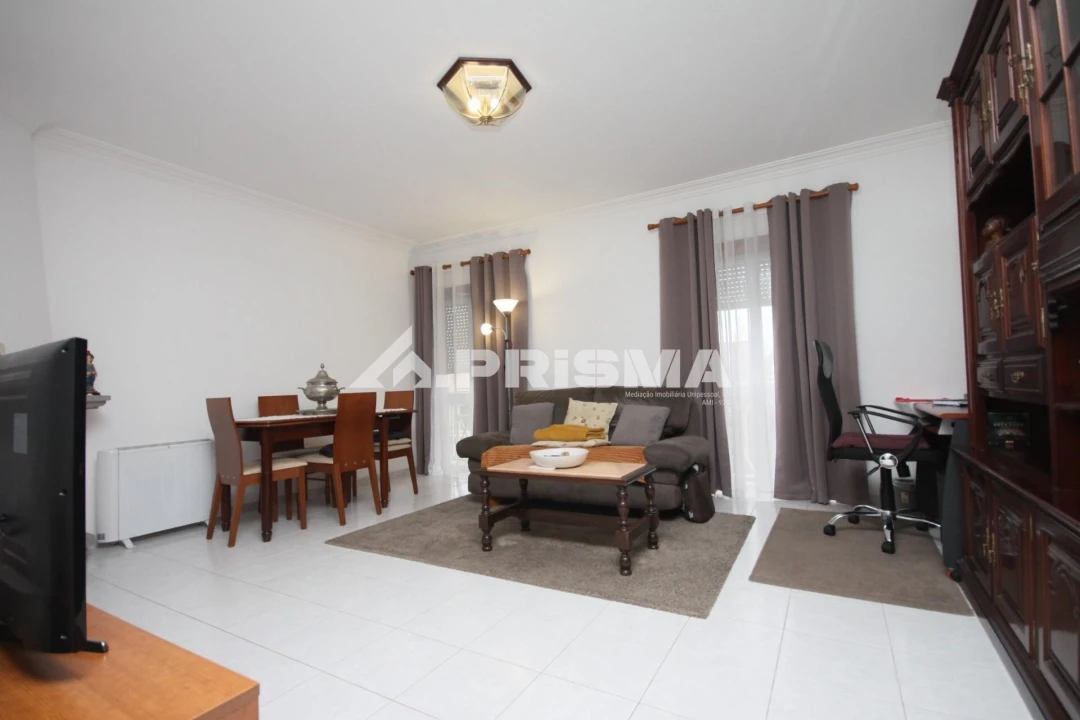 Apartamento T2 para Venda em Castelo Branco Foto 2