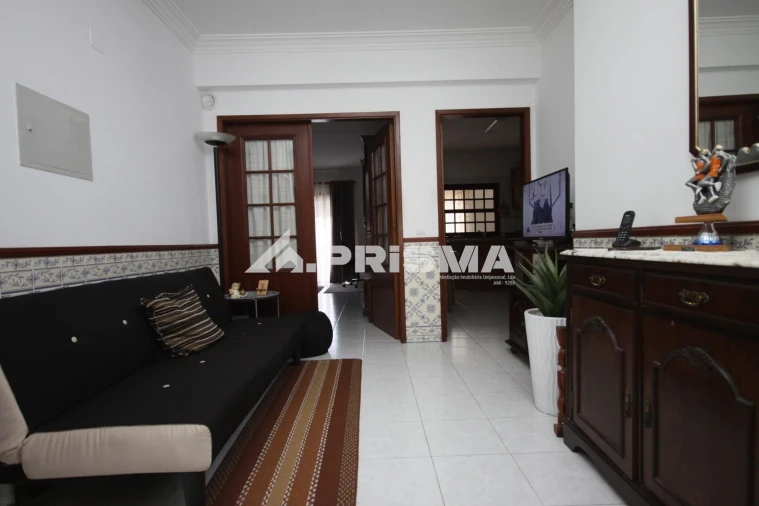 Apartamento T2 para Venda em Castelo Branco Foto 13